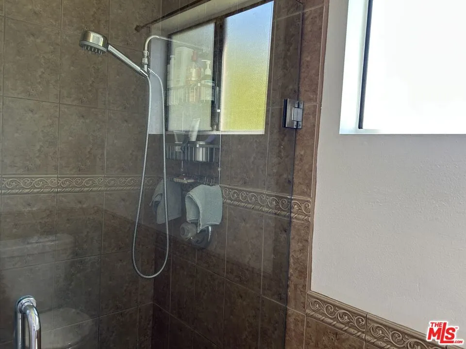 1450 W 146th Street 14, Gardena, California 90247 home-pic-17